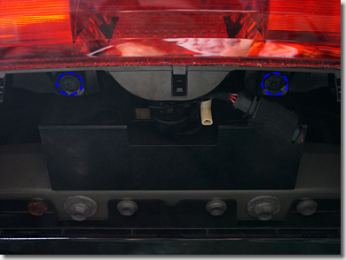 Audi R8 V10 Rear Center Fog Lamp Removal