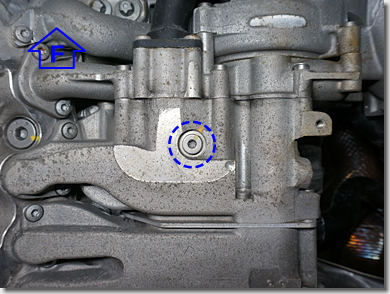 Audi R8 V10 5.2L Engine Oil Change, Oil Drain Point No.1