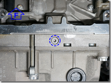 Audi R8 V10 5.2L Engine Oil Change, Oil Drain Point No.3